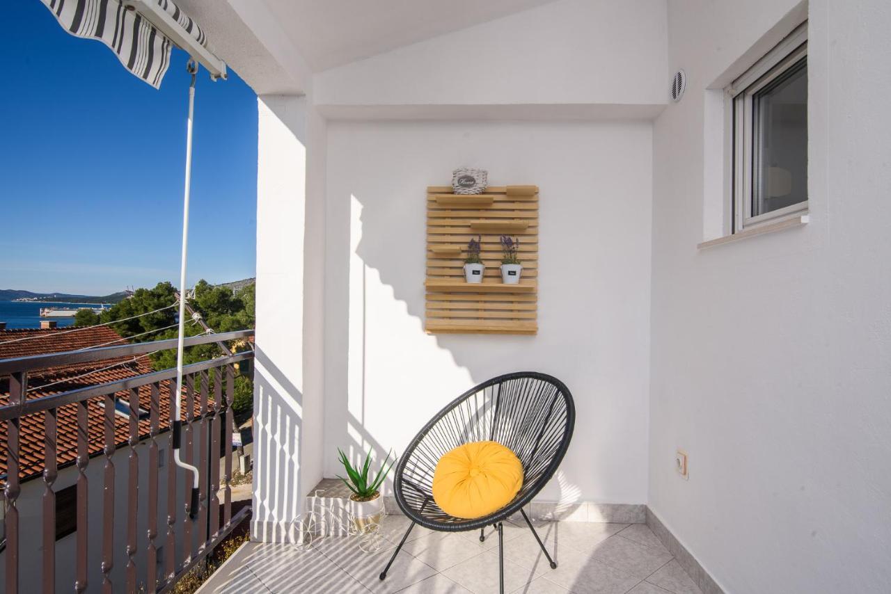 Apartment Kristina Трогир Экстерьер фото