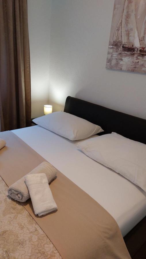 Apartment Kristina Трогир Экстерьер фото