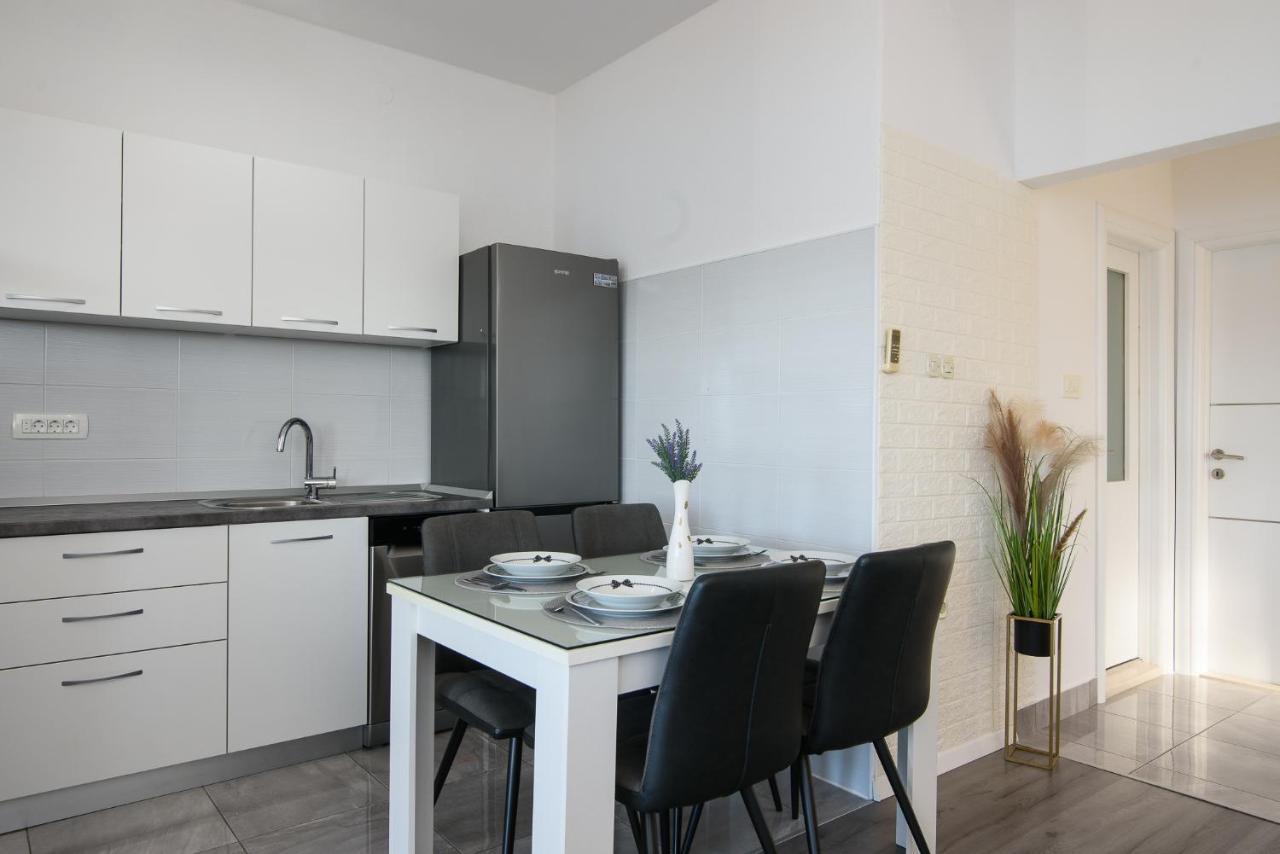 Apartment Kristina Трогир Экстерьер фото